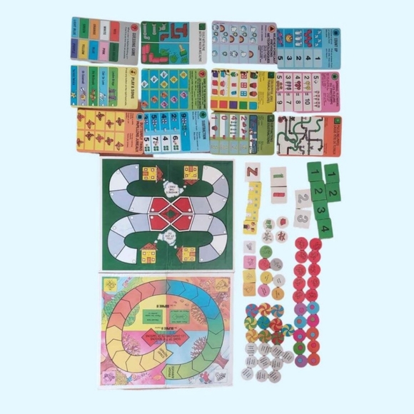 Vintage alphie 2 robot toy and accessories - Picture 2 of 3